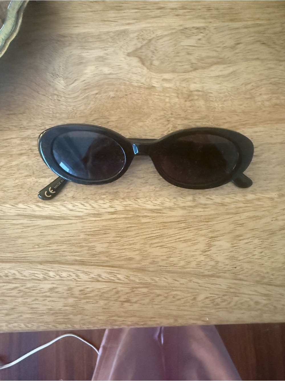 Madewell Black Oval Sunglasses